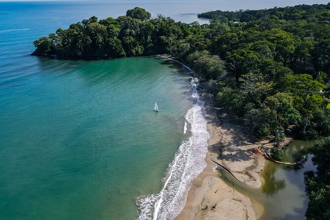 Caribbean beaches near Puerto Viejo long-term rentals